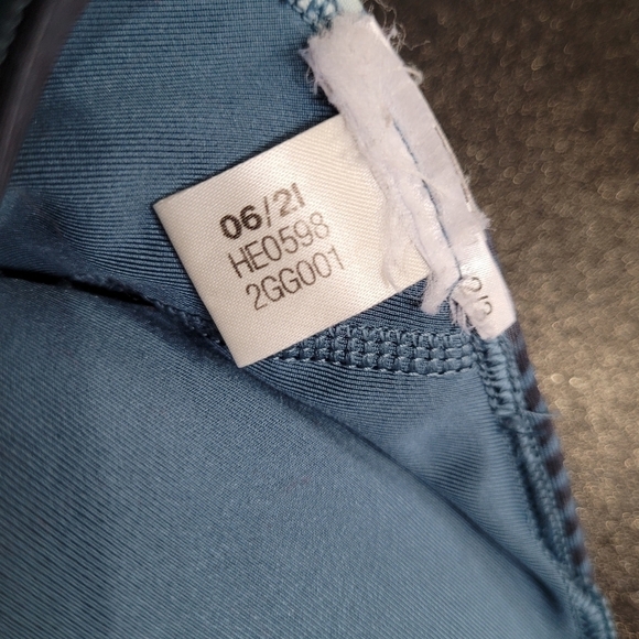 Peloton Adidas Digi Motion Believe This Sports Bra - Size M - Picture 11 of 12